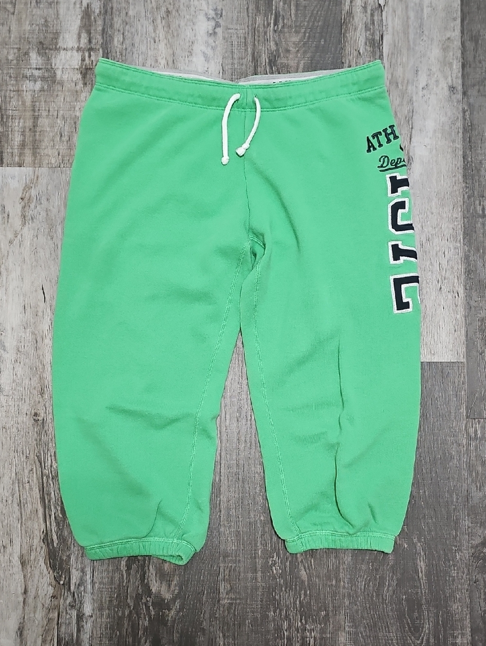 Nike Lime Green Athletic Capri Sweatpants with Drawstring